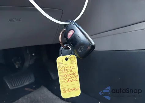 2018 Hyundai Elantra Sel из США, поврежденный, VIN 5NPD84LF1JH326122